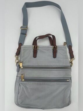UEC Vintage fossil explorer messenger bad in gray leather with brown details
